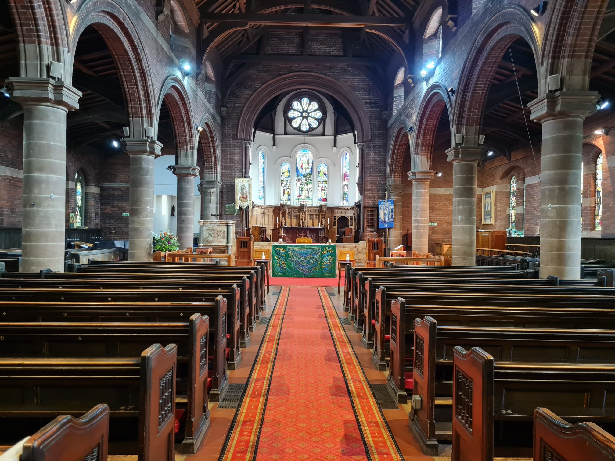 Picture of the inside hall of the Old School Building